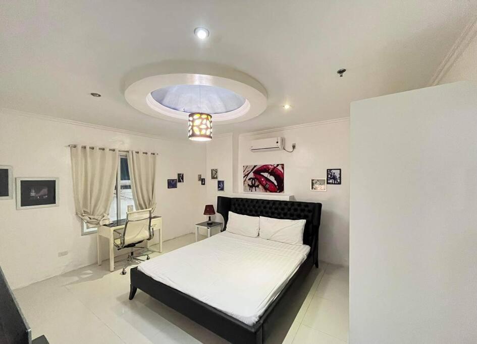 Kandi Big 1 Bedroom King Bed, Free Housekeeping, Wi-Fi Ángeles Exterior foto